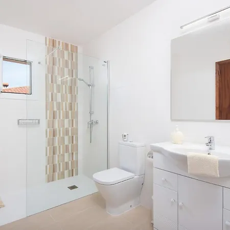 Villa Yolanda - Cala'n Porter *