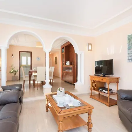 Yolanda - Cala'n Porter Villa